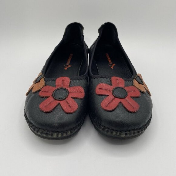 Red Dragonfly Floral Appliqué Black Leather Loafers US Size 5.5, Chinese Sz 225 - Picture 2 of 14